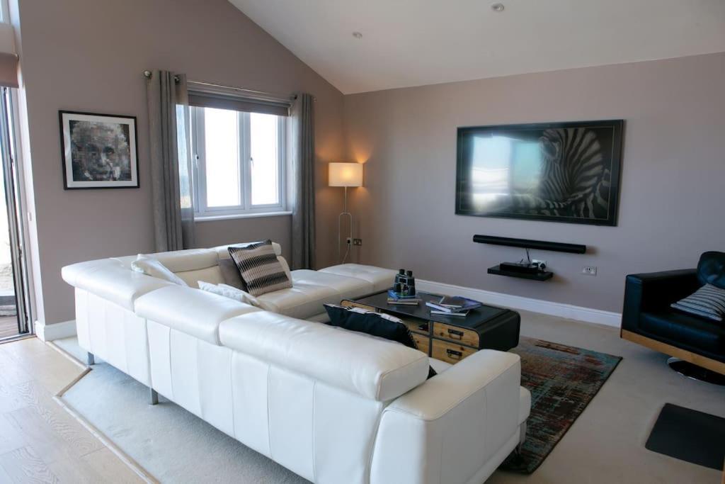 Wow I'M Living On The Beach. Luxury 4 Bed Sleeps 8 باغهام المظهر الخارجي الصورة